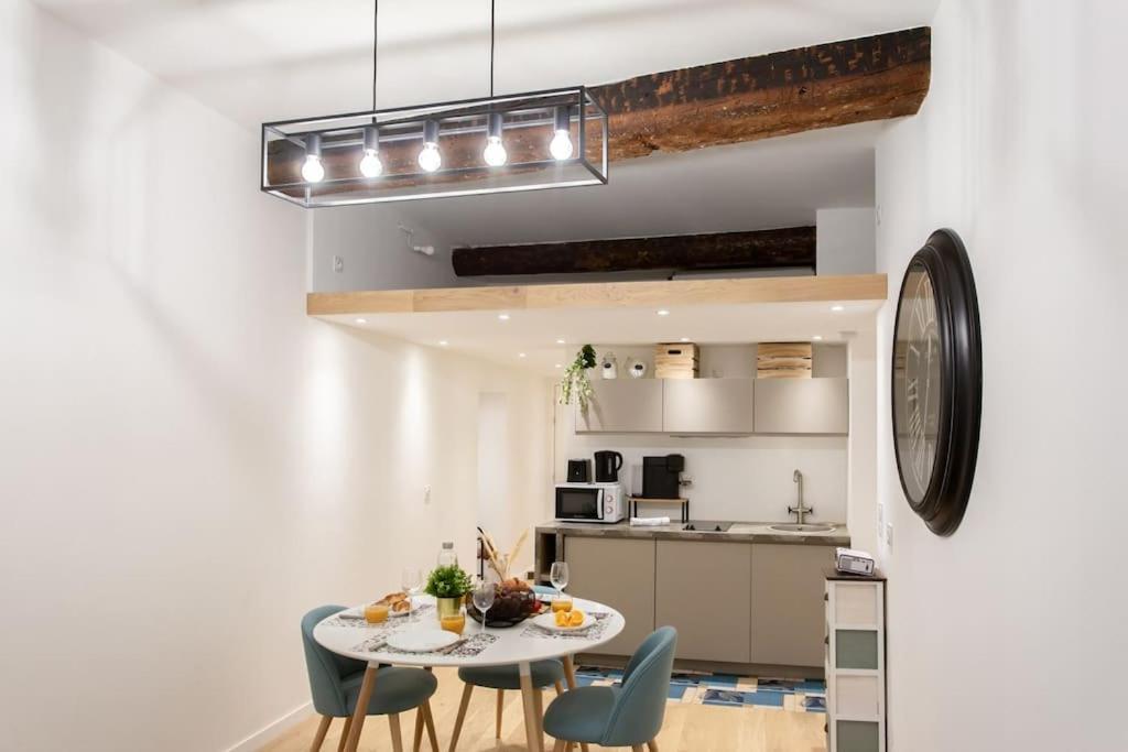 L10 Central Suite 2 Bedrooms Old Nice Wifi 3Mins Sea Εξωτερικό φωτογραφία